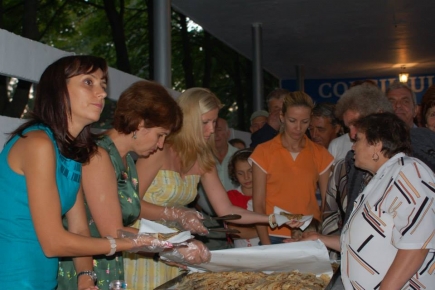 PFANNKUCHENFEST &ndash; AUGUST